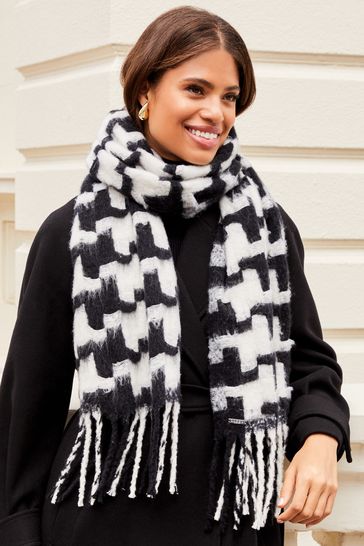 Lipsy Black/White Super Soft Chunky Brushed Large Scarf