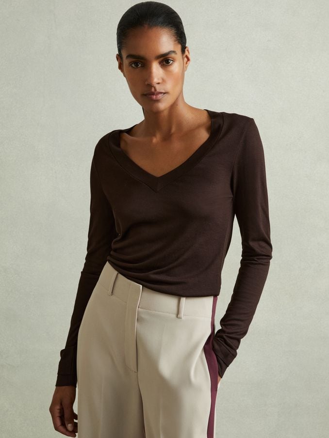 V Neck