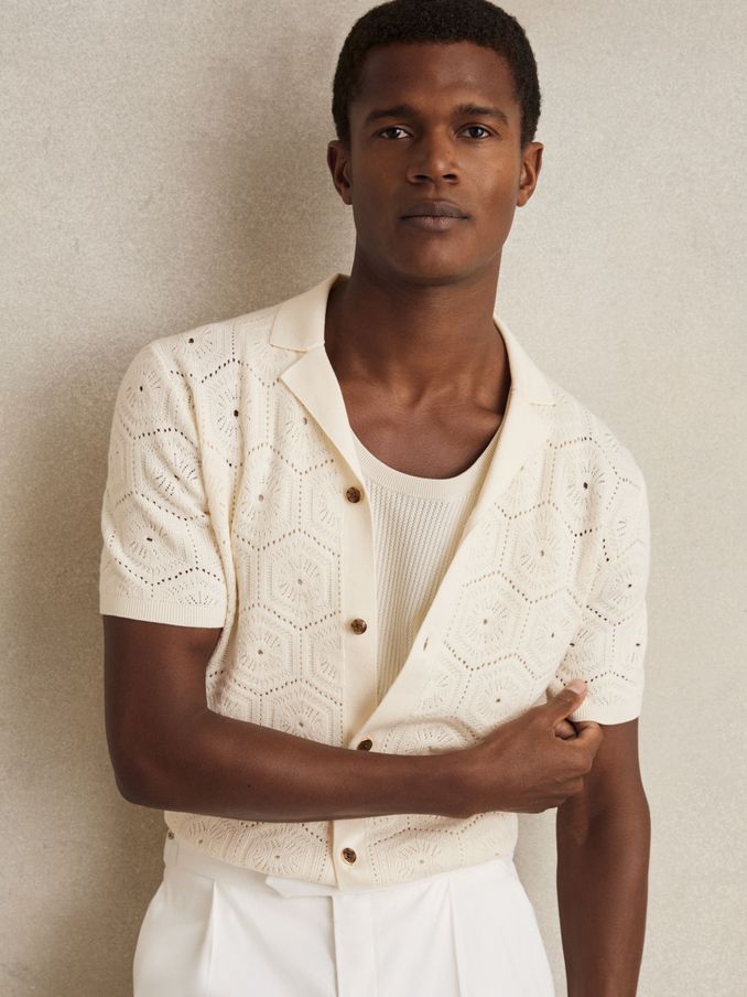 KNITWEAR