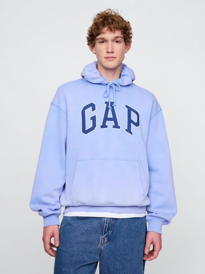 Hoodies & Sweatshirts