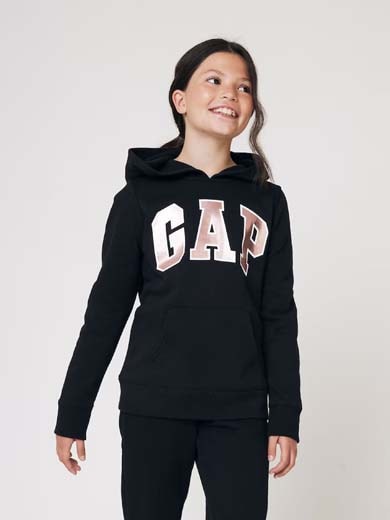 Hoodies & Sweatshirts