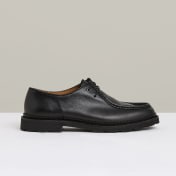 Footwear & Accessories