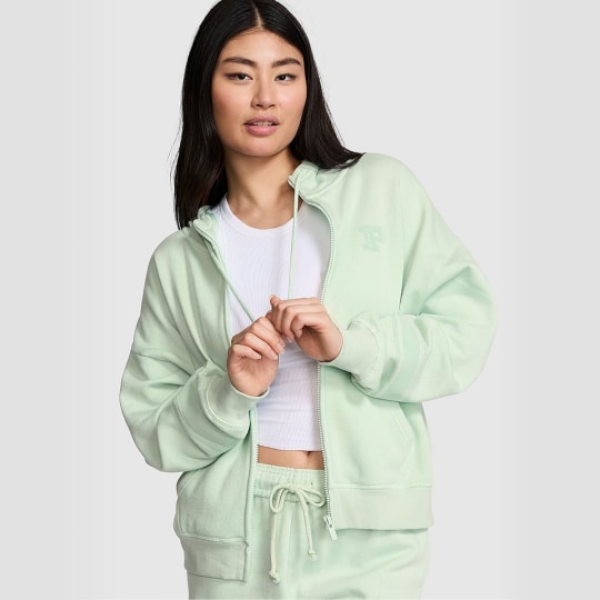 Sweatshirts & Hoodies