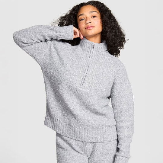 Sweatshirts & Hoodies