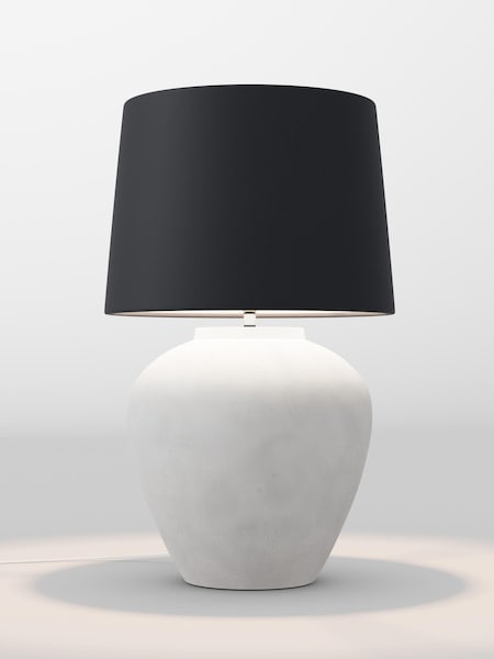 Black Plain Lamp Shade (F01982_F68874) | £85