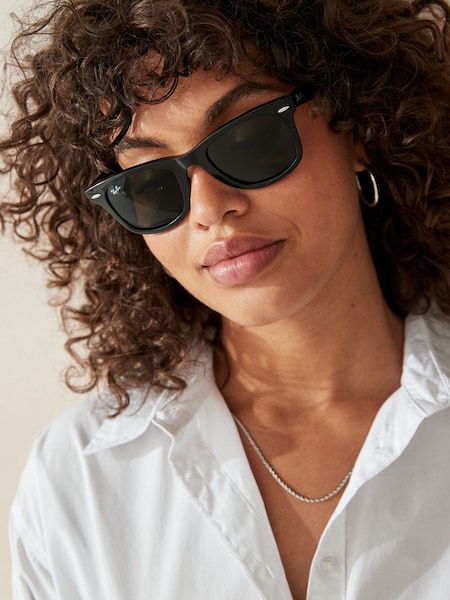 Ray-Ban Wayfarer Sunglasses (106630) | £155