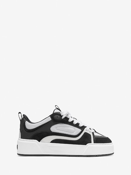 Black - Regular Essential Skate Trainers