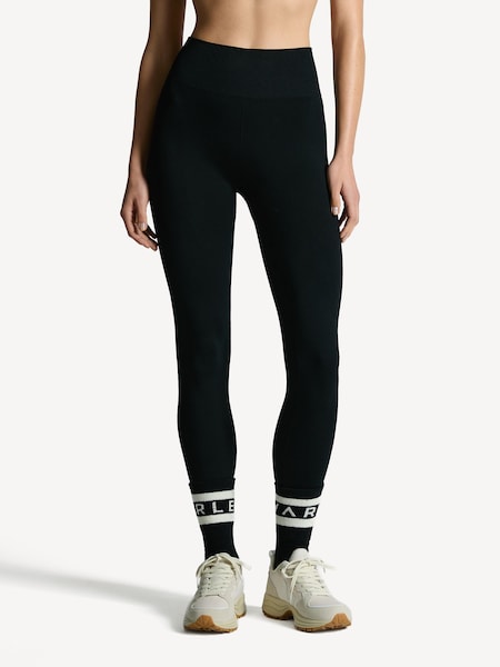 Black Form Seamless 25In Midi Trousers (AH9609) | £110
