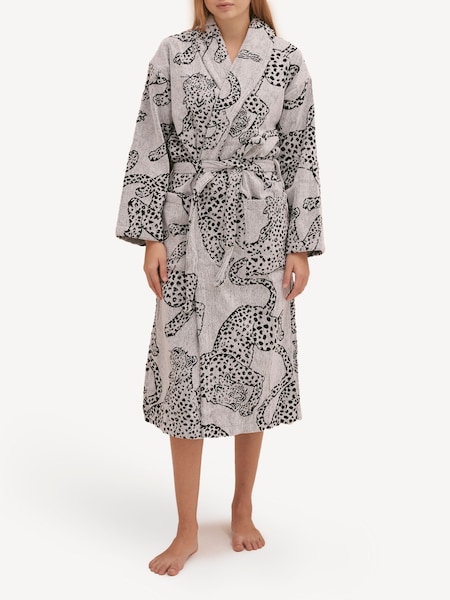 Cream Jag Towel Robe (AK7907) | £135