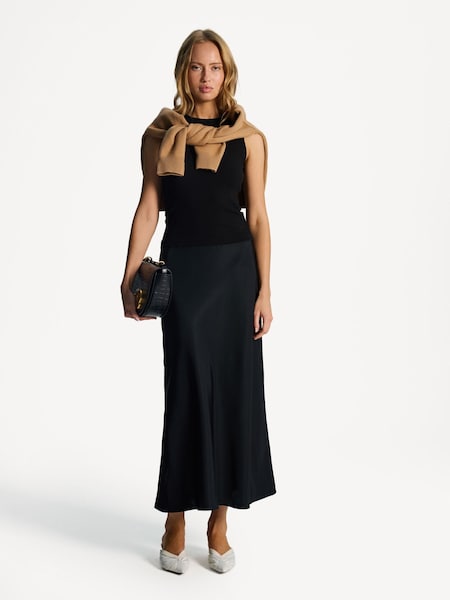 Black Boshan Maxi Skirt (E14122) | £220