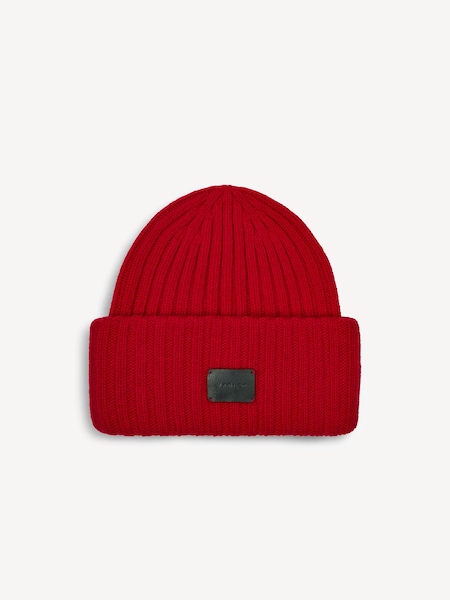 Red Dahlia Elva Chunky Rib Beanie (E87610) | £50