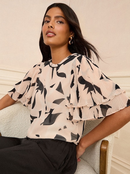 Pink Geo Print Print Frill Short Sleeve Crew Neck Blouse (F15190) | £39