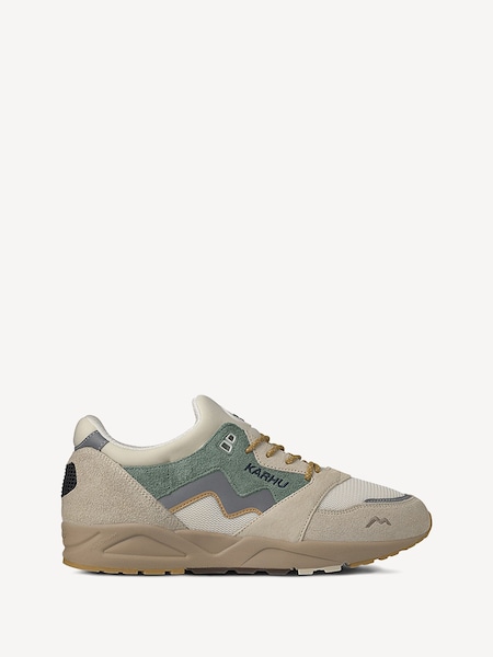 Cream Aria 95 Trainers (F21413) | £120