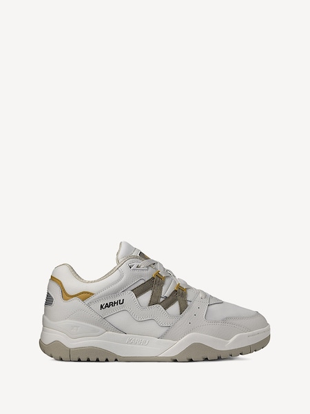 Off White Fusion XT Trainers (F23083) | £130