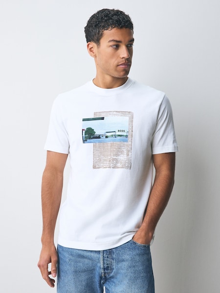 White Regular Fit Graphic 100% Cotton T-Shirt (F44248) | £59