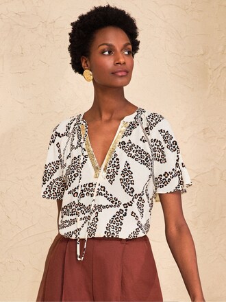 Love & Roses Ivory Leaf Print Sequin Trim V-Neck Short Sleeve Blouse