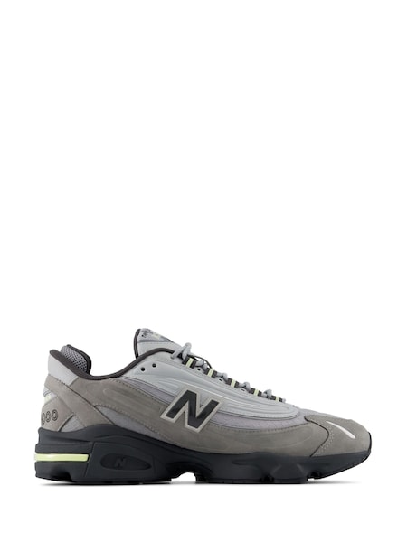 Light Grey - Regular 1000 Trainers