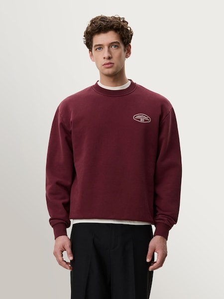 Red - Regular Worldwide Back Graphic Sweatshirt