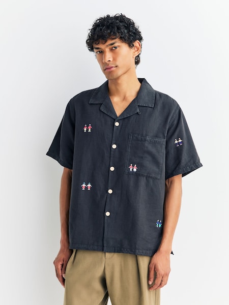 Black Relaxed Soft Collar Short Sleeve Embroidered Shirt (W30410) | £160
