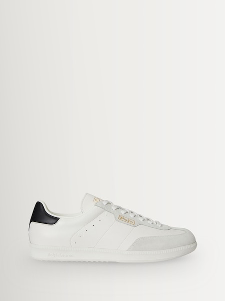 White Field Court 200 Trainers (Y18782) | £215