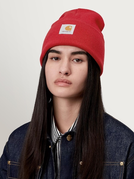 Red Acrylic Watch Hat (Y28423) | £23