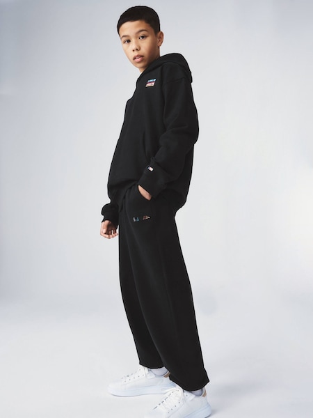 Black - Graphic Hoodie And Joggers Set
