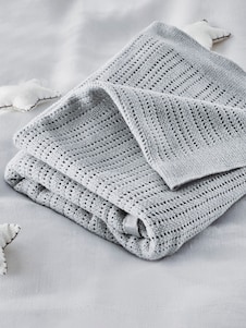 The White Company, שמיכת חורף עם קצוות סאטן