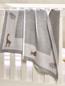 The White Company צבע אפור שמיכת כותנה עם דוגמת חיות ספארי לתינוקות