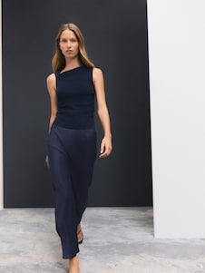 Next כחול כהה - פרט טוויסט חלק עליון ללא שרוולים