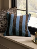 Blue/Brown