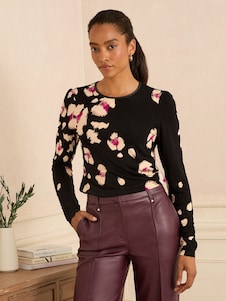 צבע שחור עם הדפס פלייסמנט חייתי - Love & Roses שרוול ארוך Jersey Top