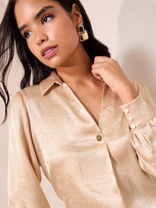 זהב שמפניה - Friends Like These Long Sleeve Button Detail Collared Blouse