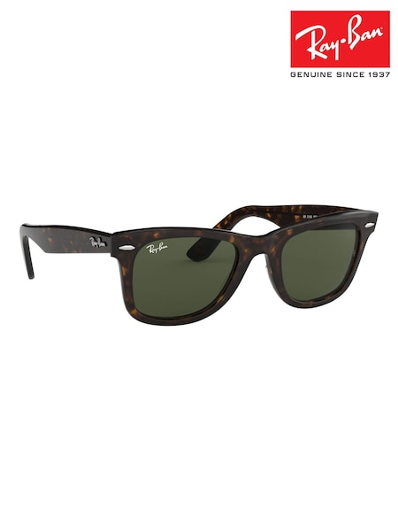 Ray-Ban Wayfarer Sunglasses (109659) | £155