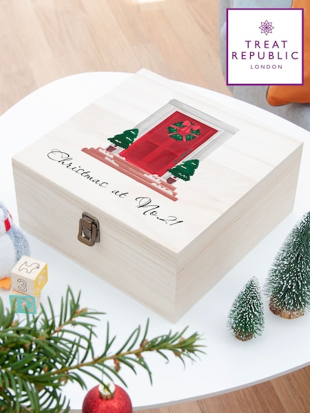 Natural - Treat Republic Festive Door Christmas Box