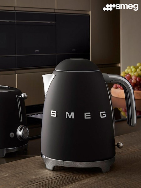 Smeg Black Kettle (186880) | £150