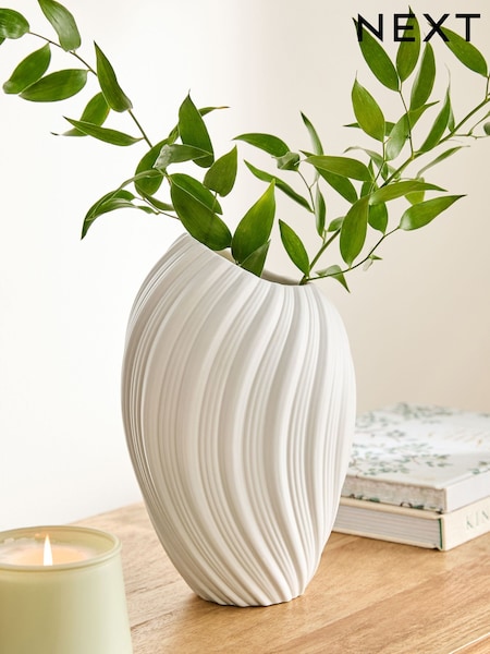 White Pleated Ceramic Medium Vase (191429) | £22