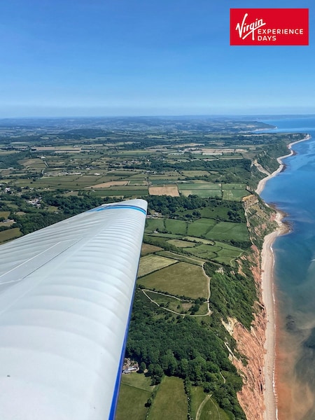 Virgin Gift Experiences 30 Minute Flying Lesson (201766) | £110