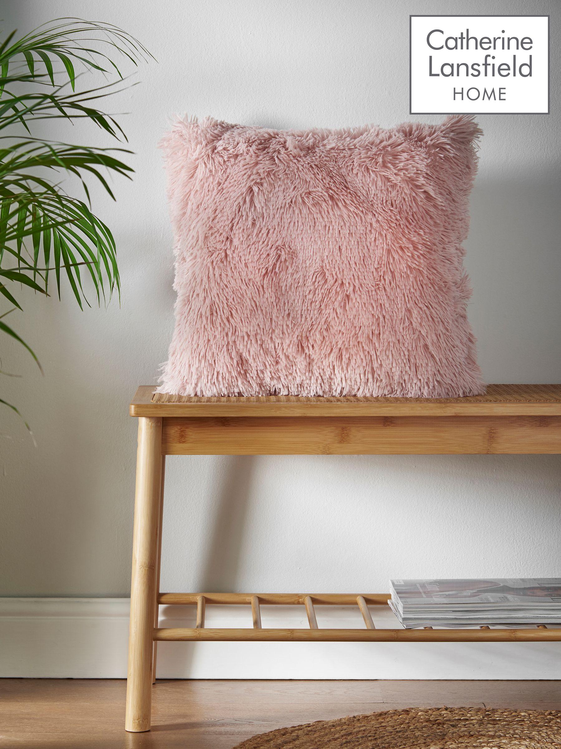 Fluffy cushions discount
