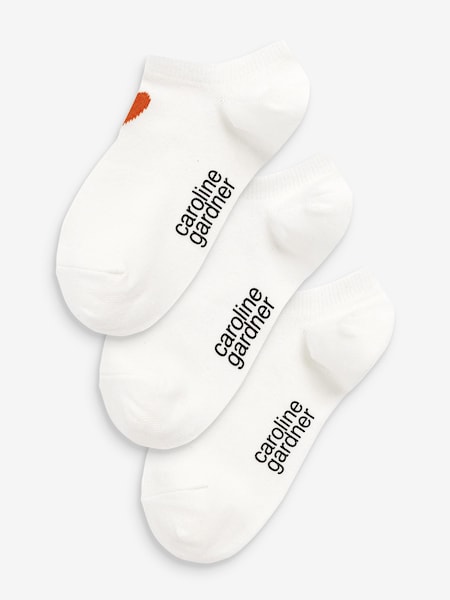Caroline Gardner White Signature Heart Trainer Socks (236251) | £14