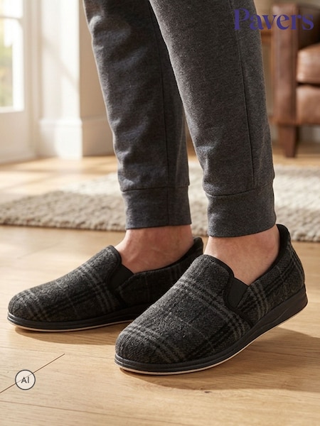Black - Regular Pavers Easy Step In Wide Fit Grip Sole Slippers