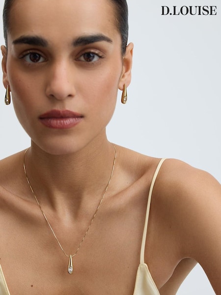 Gold Tone - D.louise Mini T-bar Necklace