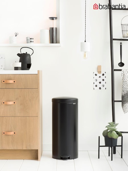 Brabantia Matt Black NewIcon 30L Pedal Bin (267968) | £55