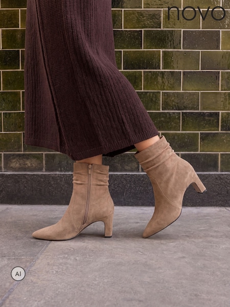 Brown - Novo Kallie Ruched Ankle Mid Slim Block Boots
