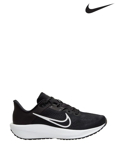 Nike Black/White Quest 6 Road Running Trainers (288115) | £75