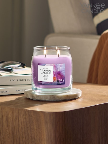 Yankee Candle Signature Medium Jar Candle