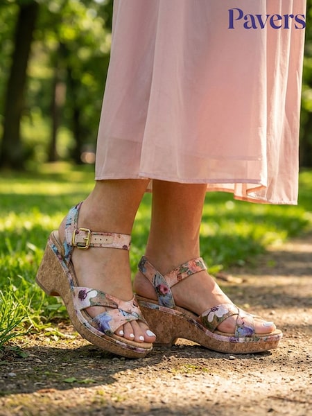 Natural - Pavers Patterned Cork Wedge Platform Sandals