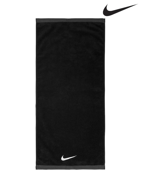 Nike Black Fundamental Training 100% Cotton Towel (314142) | £26