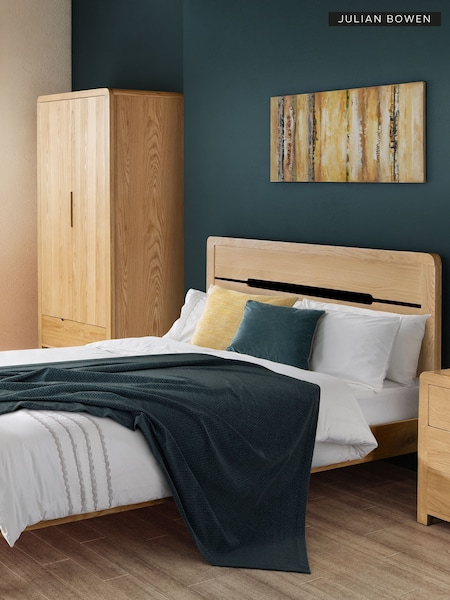 Julian Bowen Oak Kemble Bed (320515) | £670