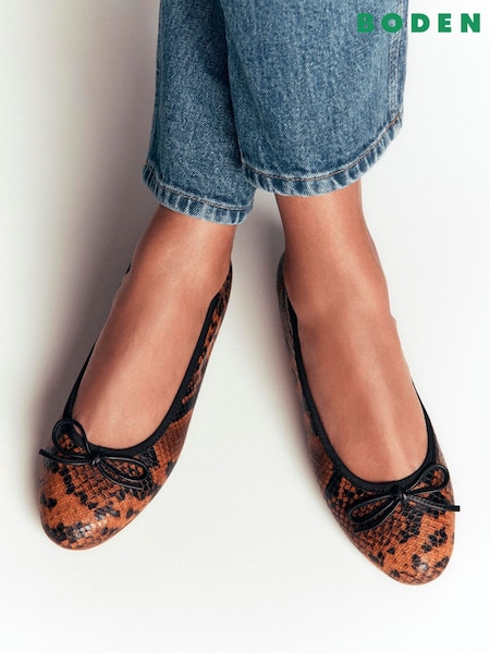 Brown - Boden Patti Round Toe Ballet Flats
