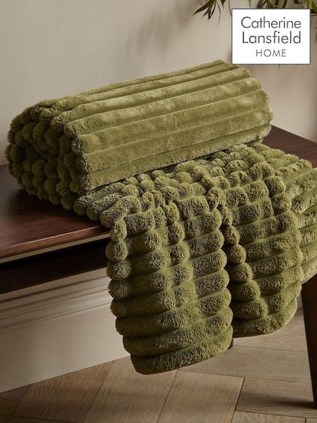 Catherine Lansfield Olive Green Soft and Cosy Ribbed Faux Fur Throw (381785) | £27